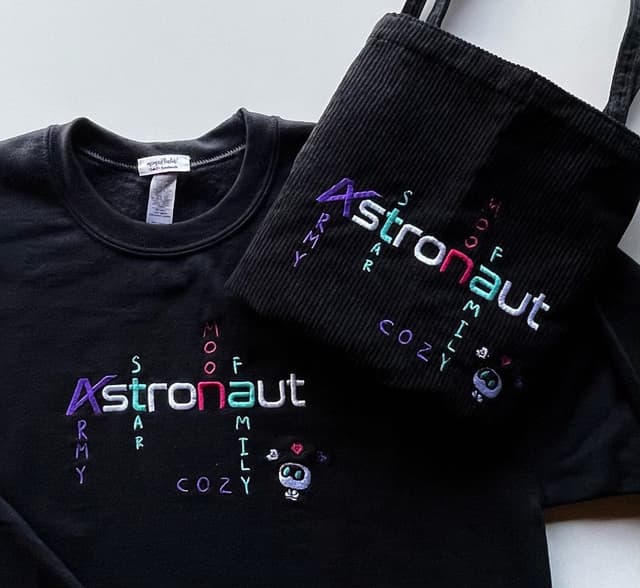 ASTRONAUT - oversize sweatshirt/tshirt — photo 2