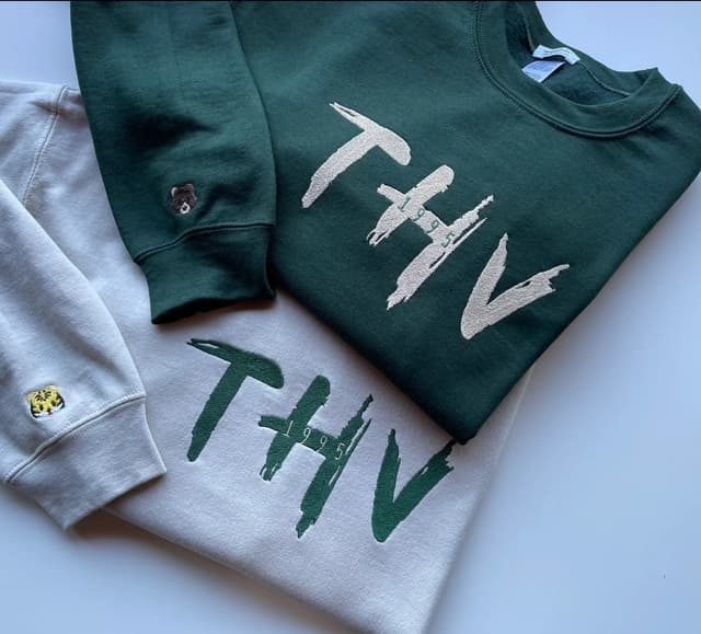 'THV - Kim Taehyung' oversize sweatshirt/t-shirt — photo 3