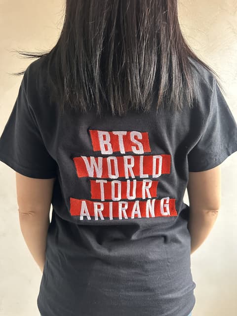'Arirang' World Tour oversize t-shirt — photo 4