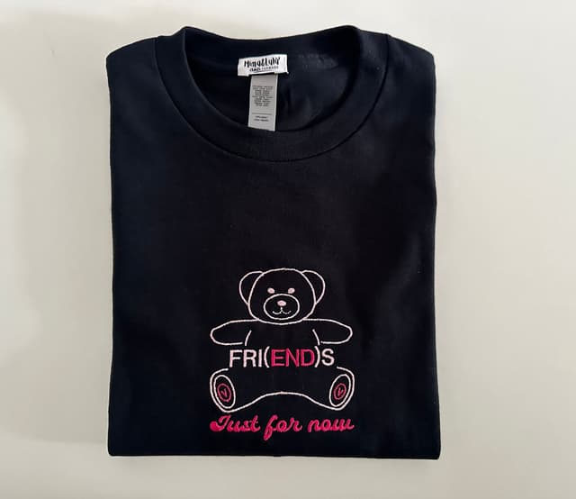 Friends - oversize t-shirt — photo 2